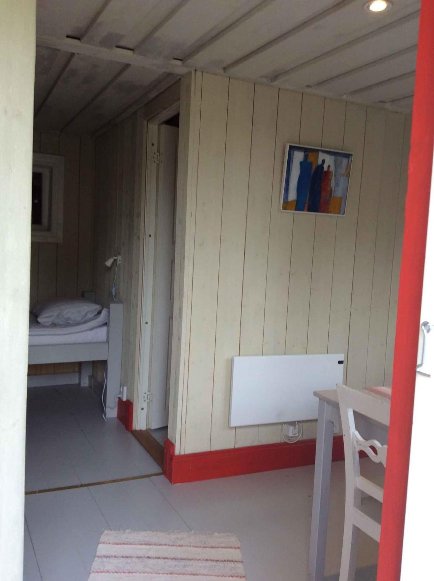 Tystberga Logi Bed & Breakfast Bagian luar foto